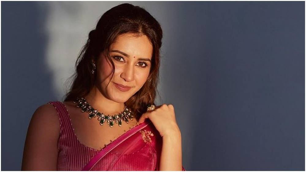 Rashi Khanna Exclusive