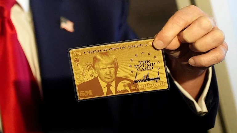 MP's Gold Card vs. US Green Card