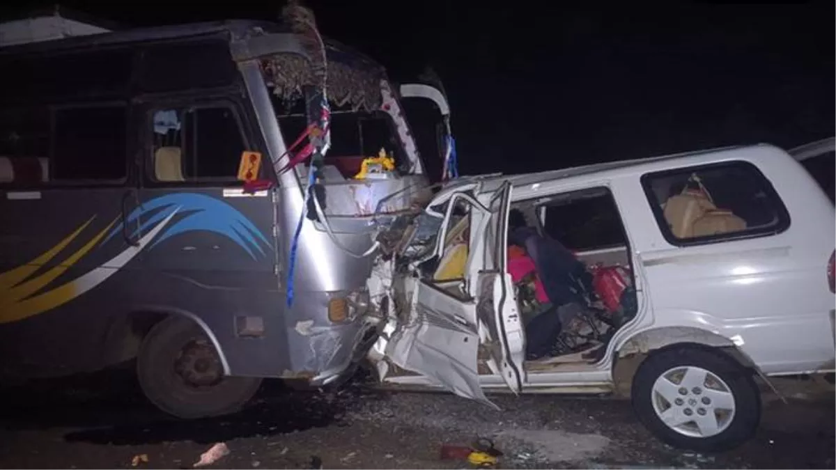 Madhya Pradesh road accident