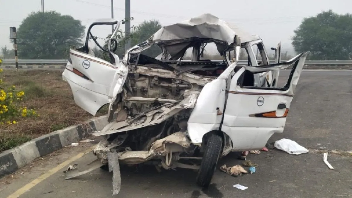 Purvanchal Expressway Accident