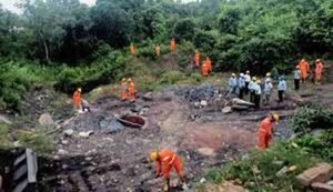 Anti-encroachment drive in Dhanbad