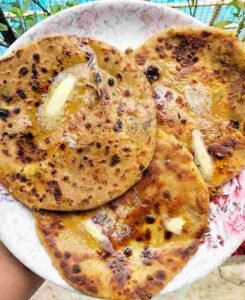 Paneer Thecha Paratha Recipe