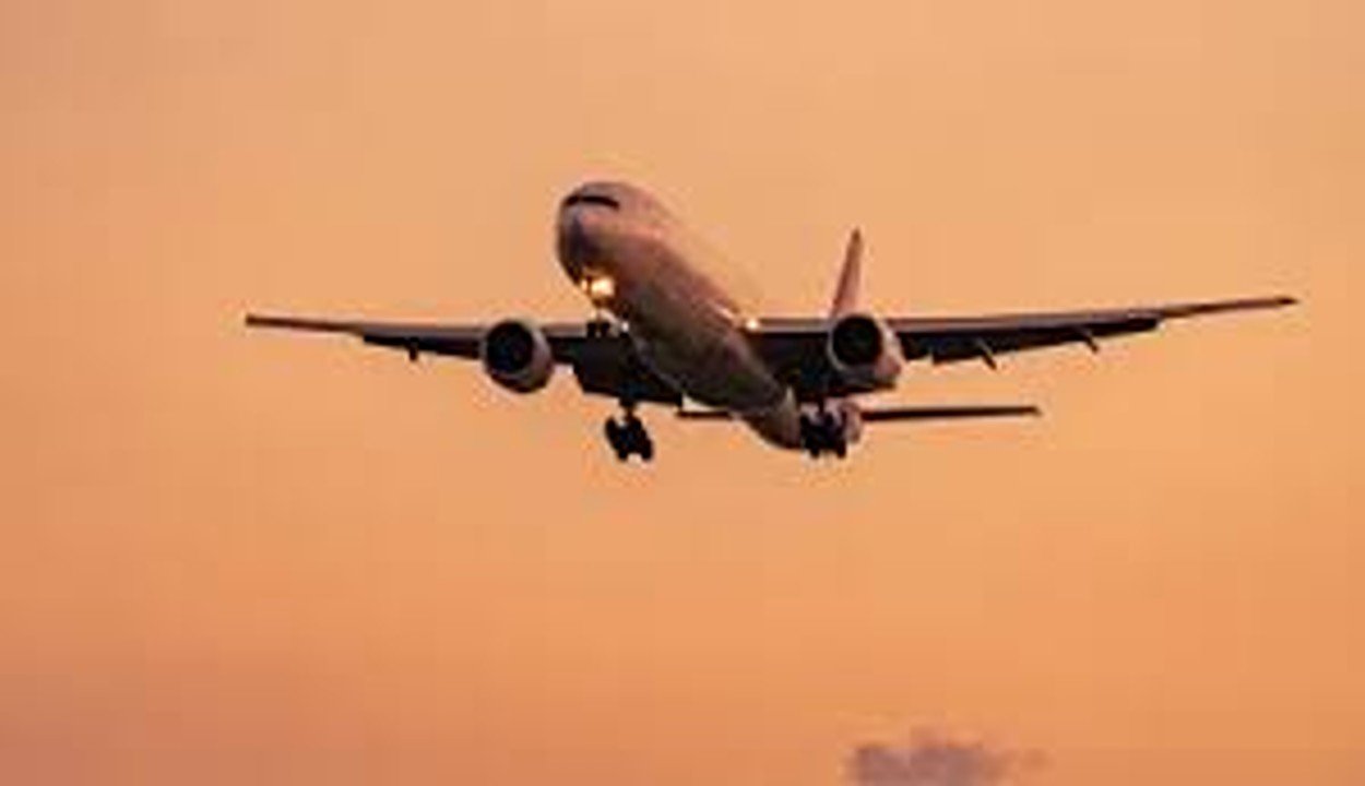 Supreme Court on Flight Ticket Prices