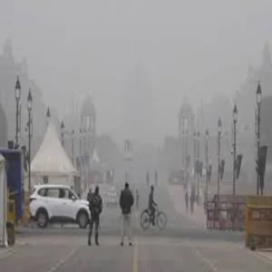 Weather Update: उत्तर भारत में फिर करवट लेगा मौसम, पहाड़ों पर बर्फबारी और मैदानी इलाकों में बारिश का अलर्ट