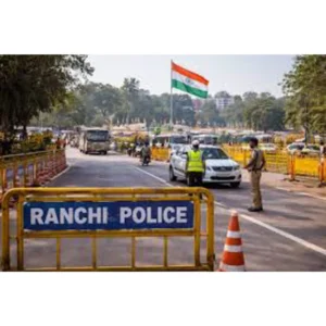 Ranchi Traffic Police: रांची में सड़कों पर रफ्तार के जुनून और स्टंटबाजी पर अब सीसीटीवी कैमरों से होगी लगाम