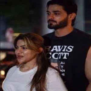 arbaz proposes nikki on national tv