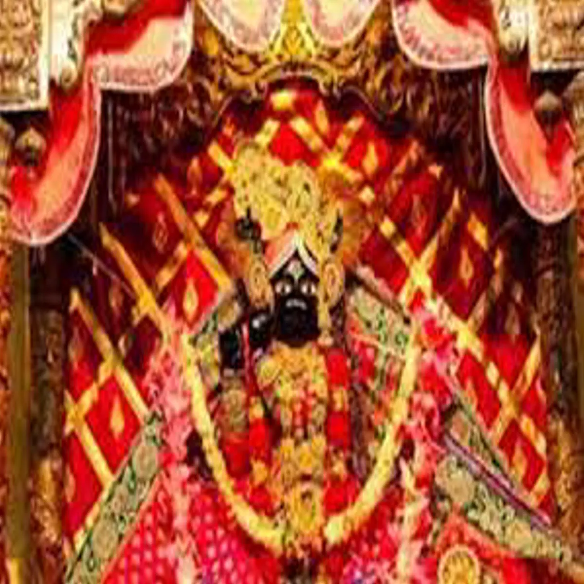 Chandragrahana Chandragrahana Banke Bihari Mndir Men