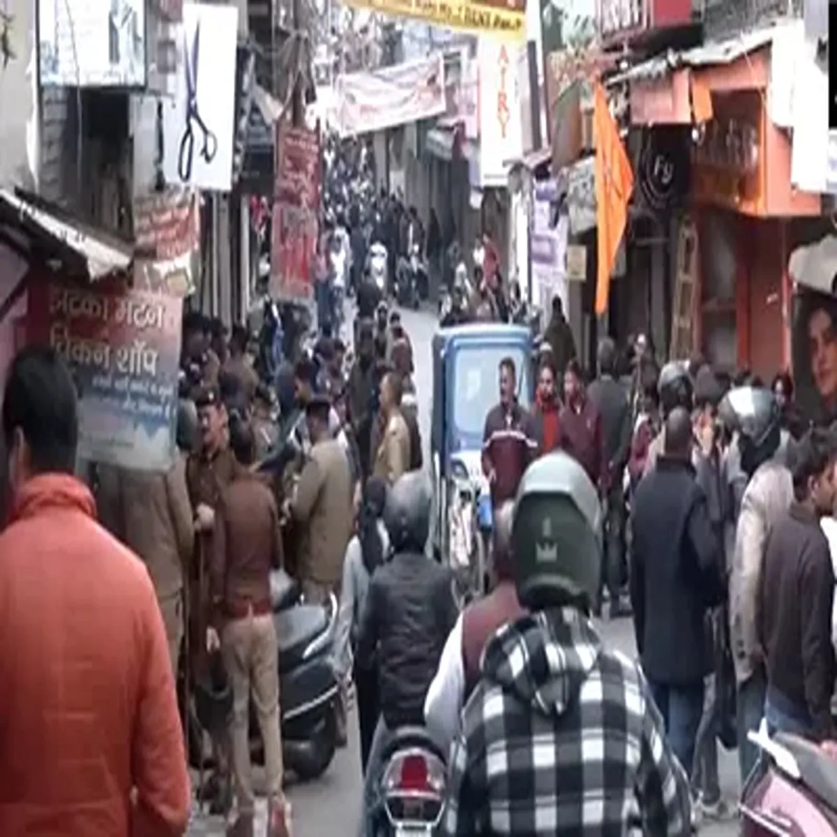 Crime - – - Dehradun - के - मच्छी - बाजार - में - युवती