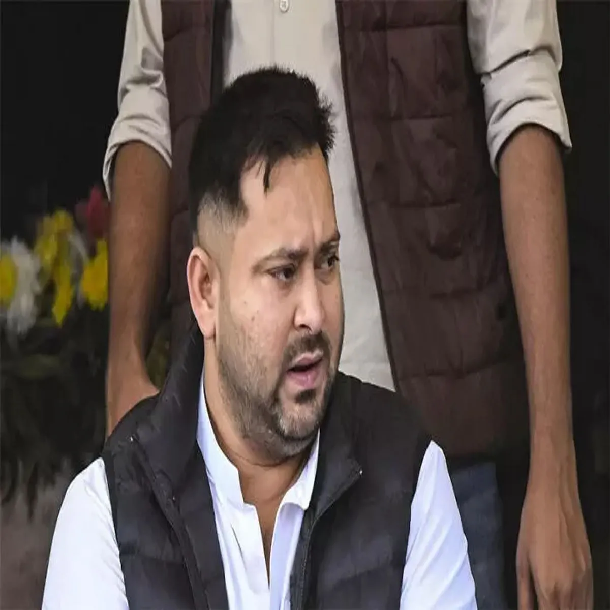 Tejashwiyadav Tejashwiyadav Priksha Men Deri Chhatra