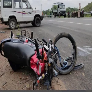 dehradun haridwar highway five vehicle accident
