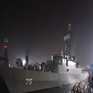 iran navy crew return kochi