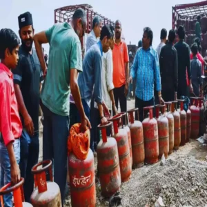 lpg crisis impact jobs and households india