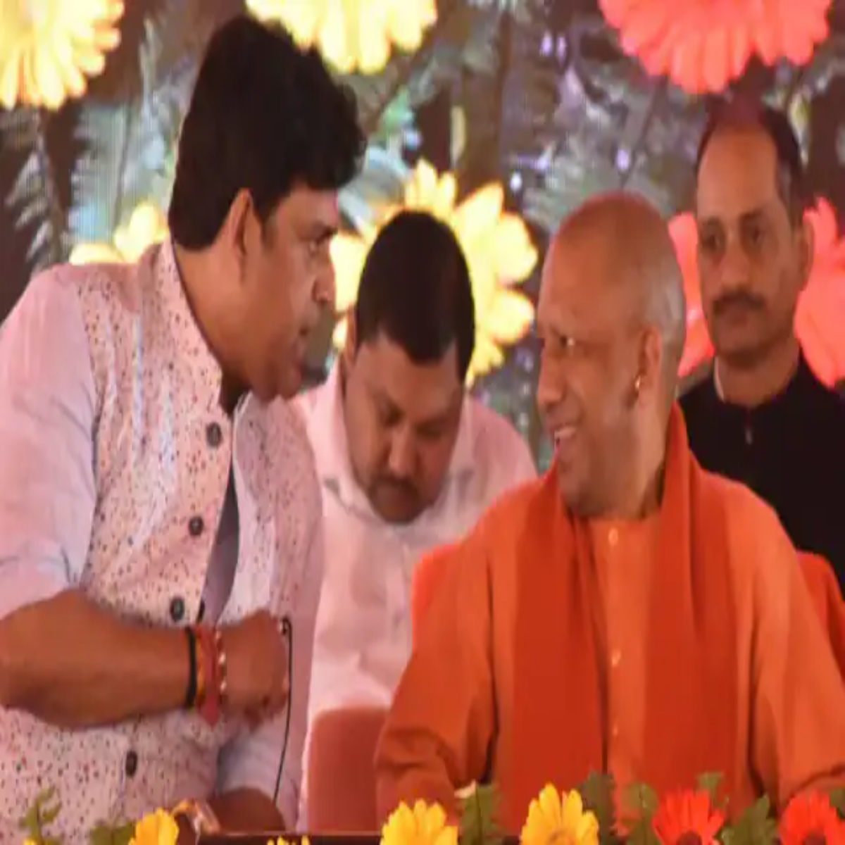 Yogiadityanath Yogiadityanath Chhatravas Karykrm Men Siem