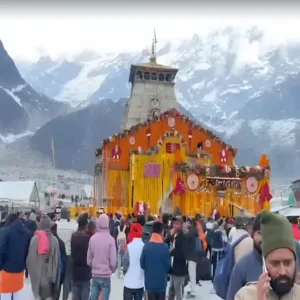kedarnath yatra opening day 38000 pilgrims rush