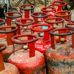 lpg cylinder price india stable amid global tension update