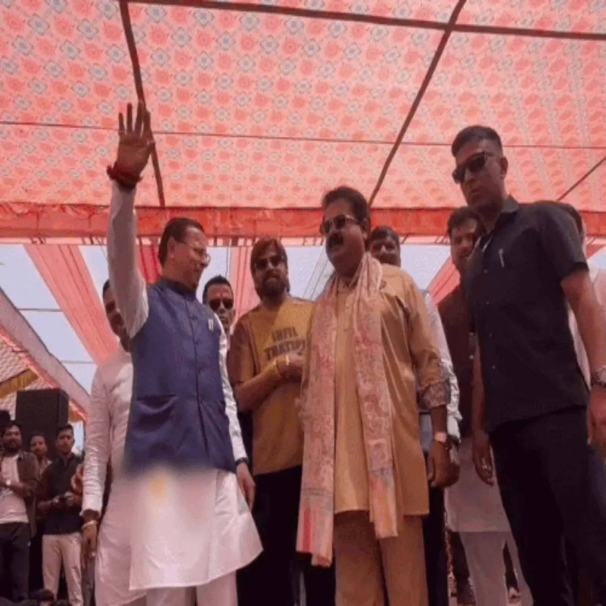 Singercontroversy Singercontroversy Dehradun Karykrm Men Byanbaji