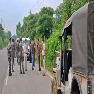ramgarh police encounter criminal injured firing