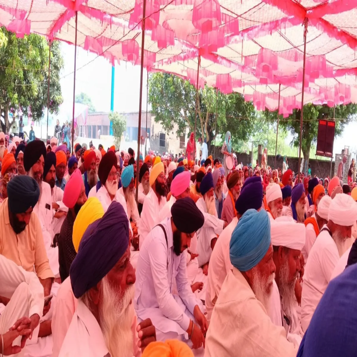 Religiousconversion Religiousconversion Chitrkut Men Privar Aastha