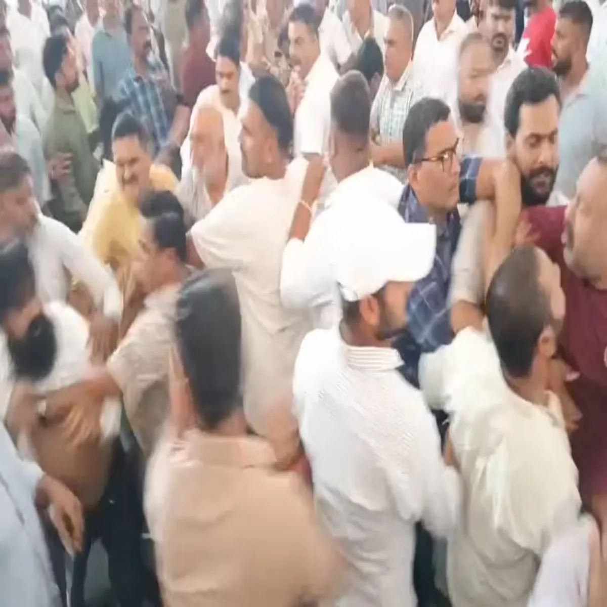 Congresspolitics Congresspolitics Uttrakhnd Men Byanbaji Bich