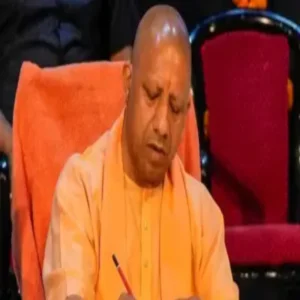 yogi adityanath project delay warning strict instructions