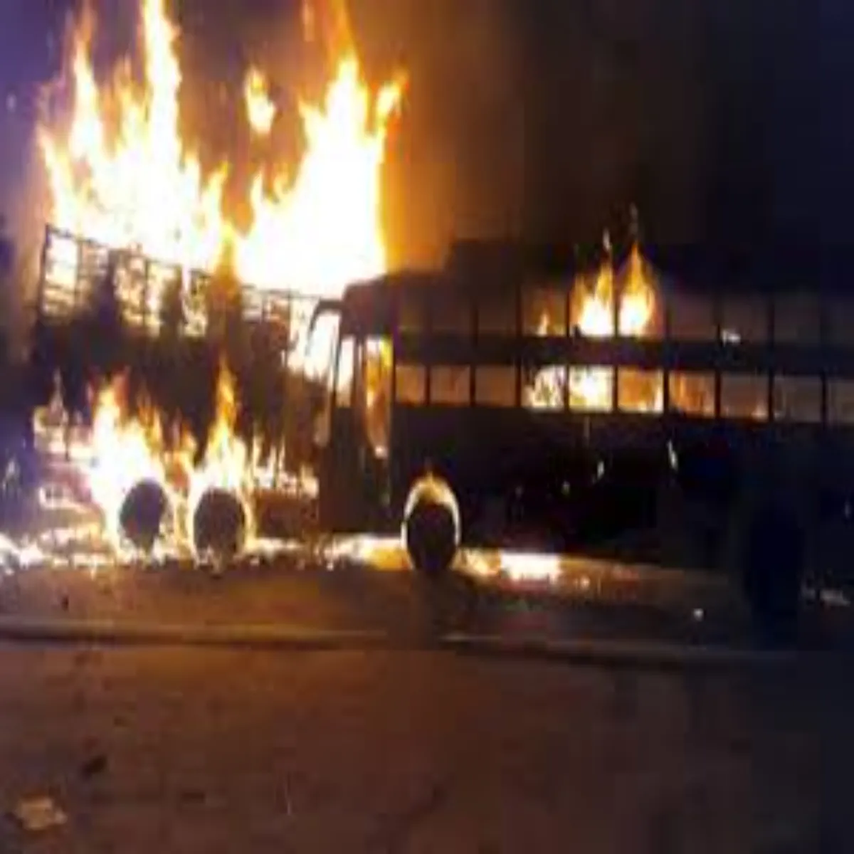 Accidentfire Accidentfire Aagra Lkhnoo Ekspresve Accidentfire