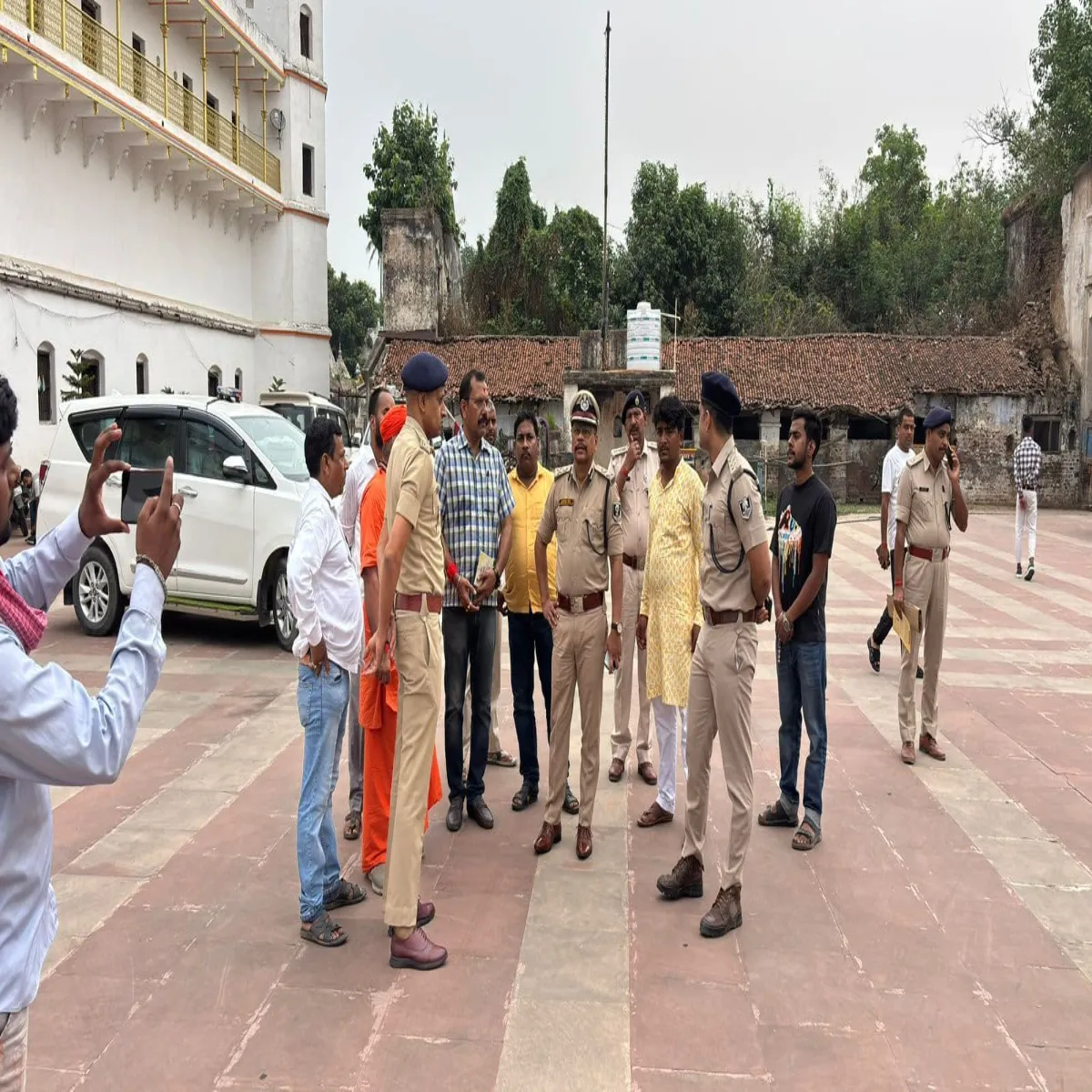 Biharvisit Biharvisit Khgdiya Daure Mukhymntri Mndir