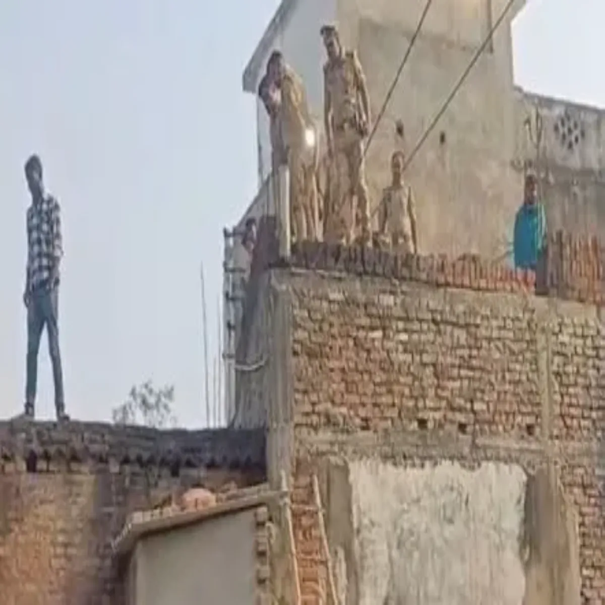 Crimescene Crimescene Gorkhpur Men Mhila Nvjat
