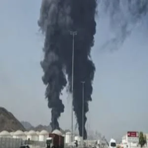 hormuz crisis uae missile attack tension