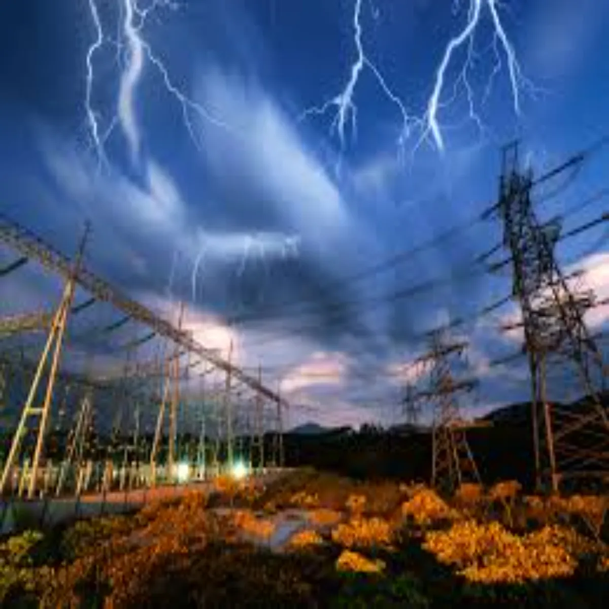 Lightningsafety Lightningsafety Janen Aandhi Bijli Girne