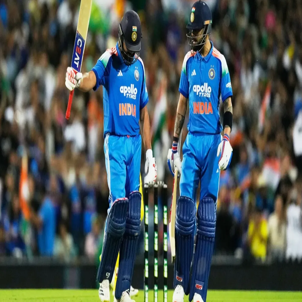 Rohitsharma Rohitsharma Khilai Shandar Pari Sath
