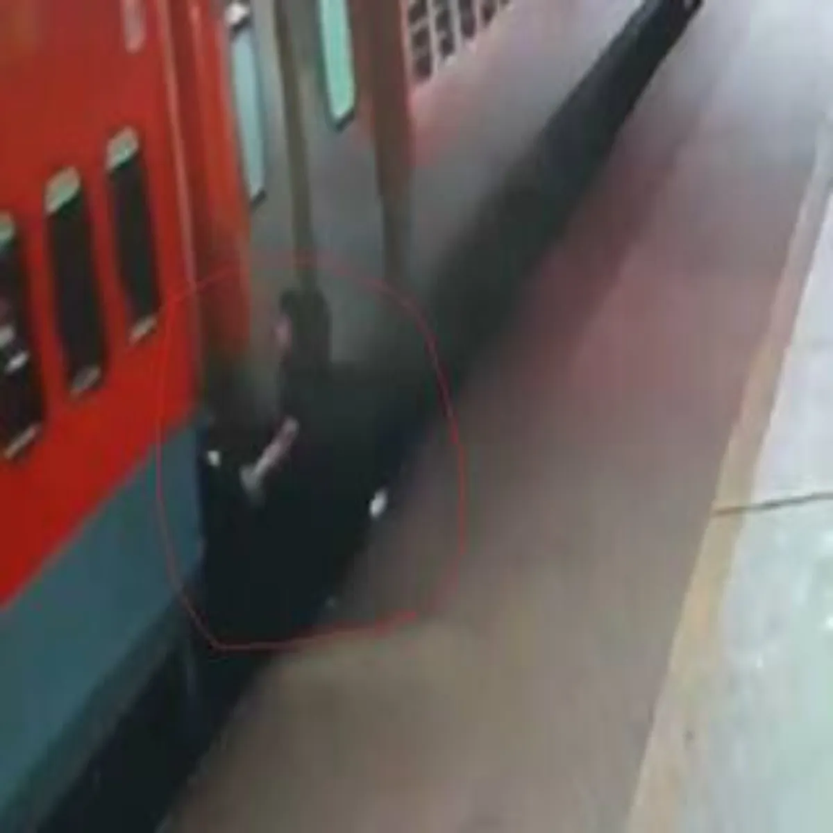 Viralvideo Viralvideo Vayrl Huaa Chlti Tren