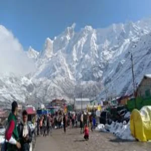 badrinath hemkund yatra normal amid dispute
