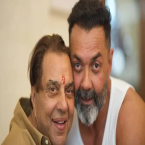 bobby deol emotional about father dharmendra