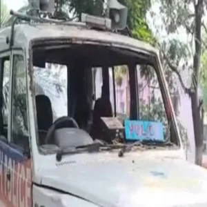 giridih police team attack accused freed