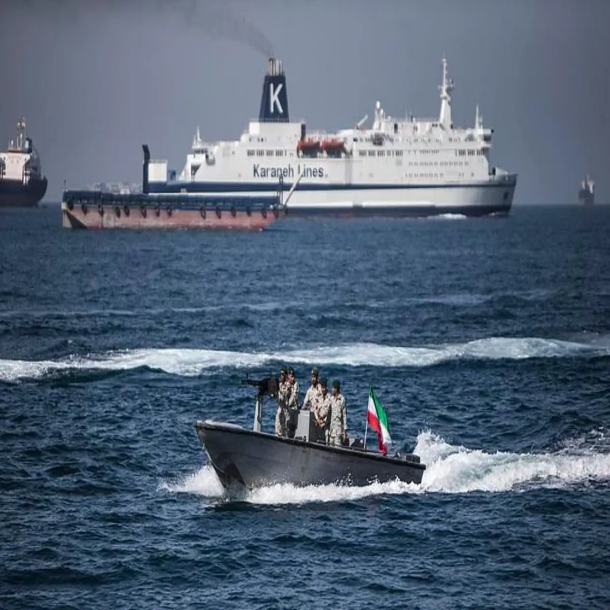 Hormuz Hormuz Niymon Sath Phir Shuru