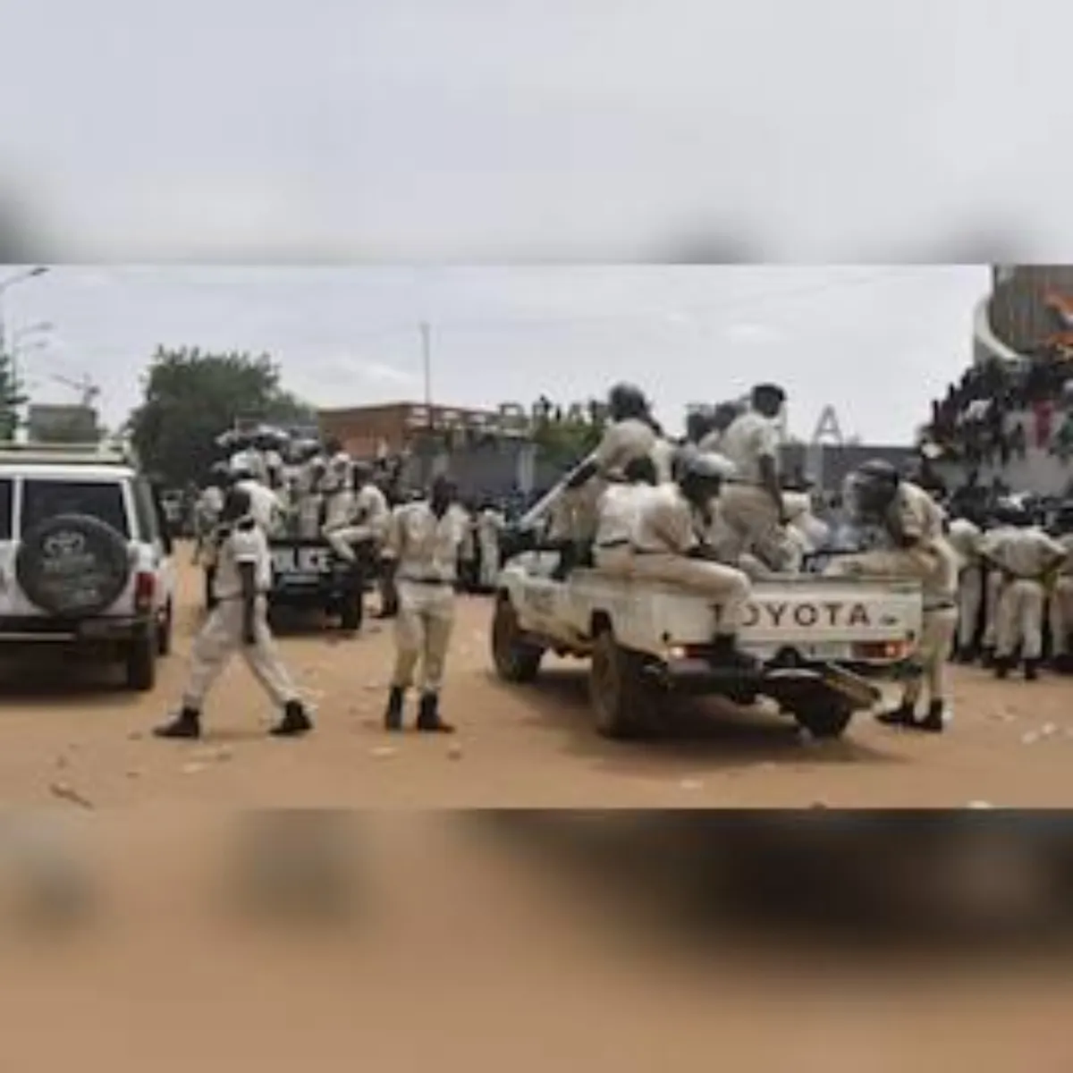 Nigerattack Nigerattack Rajdhani Antrrashtriy Hvaeeadde Hmle