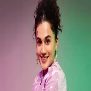 taapsee pannu returns after social media break