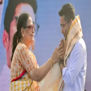 tmc crisis abhishek banerjee delhi visit