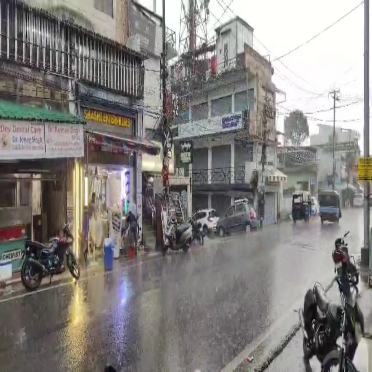 Weathershift Weathershift Uttrakhnd Men Barish Lauti
