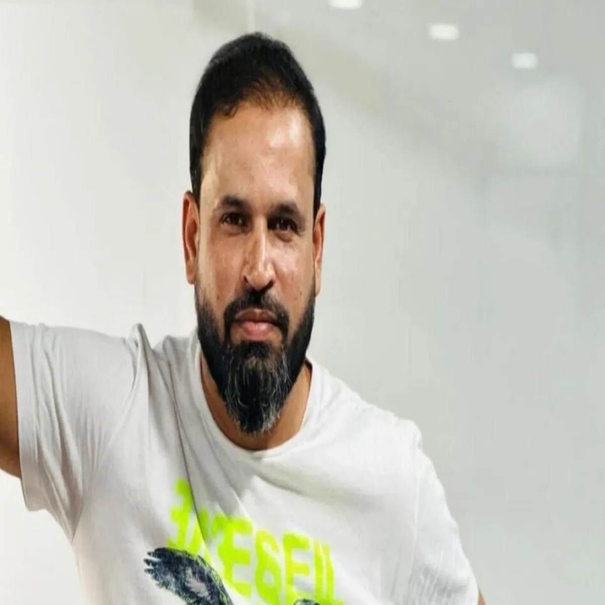Yusufpathan Yusufpathan Tiemsi Men Bdhi Andruni
