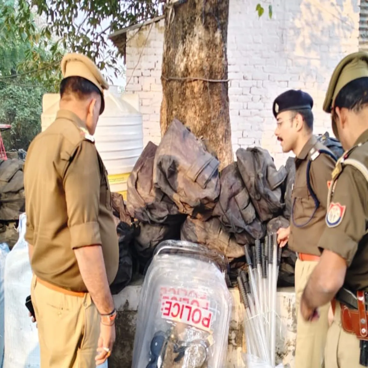 Policeaction Policeaction Virodh Prdrshn Tdipar Aadesh