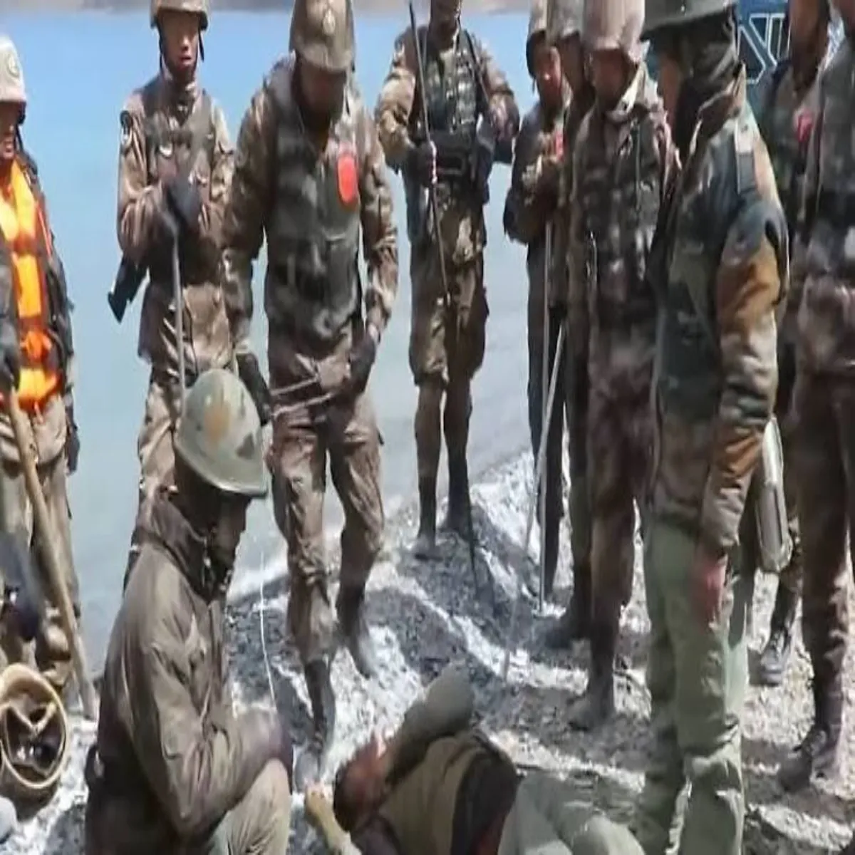 Defence Defence Bhartiy Jvanon Bchav Abhiyan