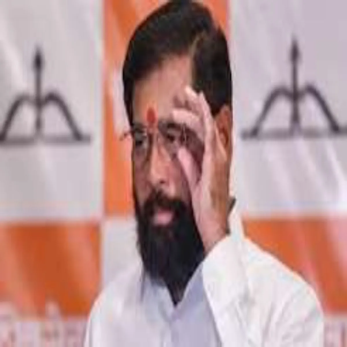 Eknathshinde Eknathshinde Vidhansbha Men Mndir Chdhave