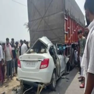 gaya car truck fire accident