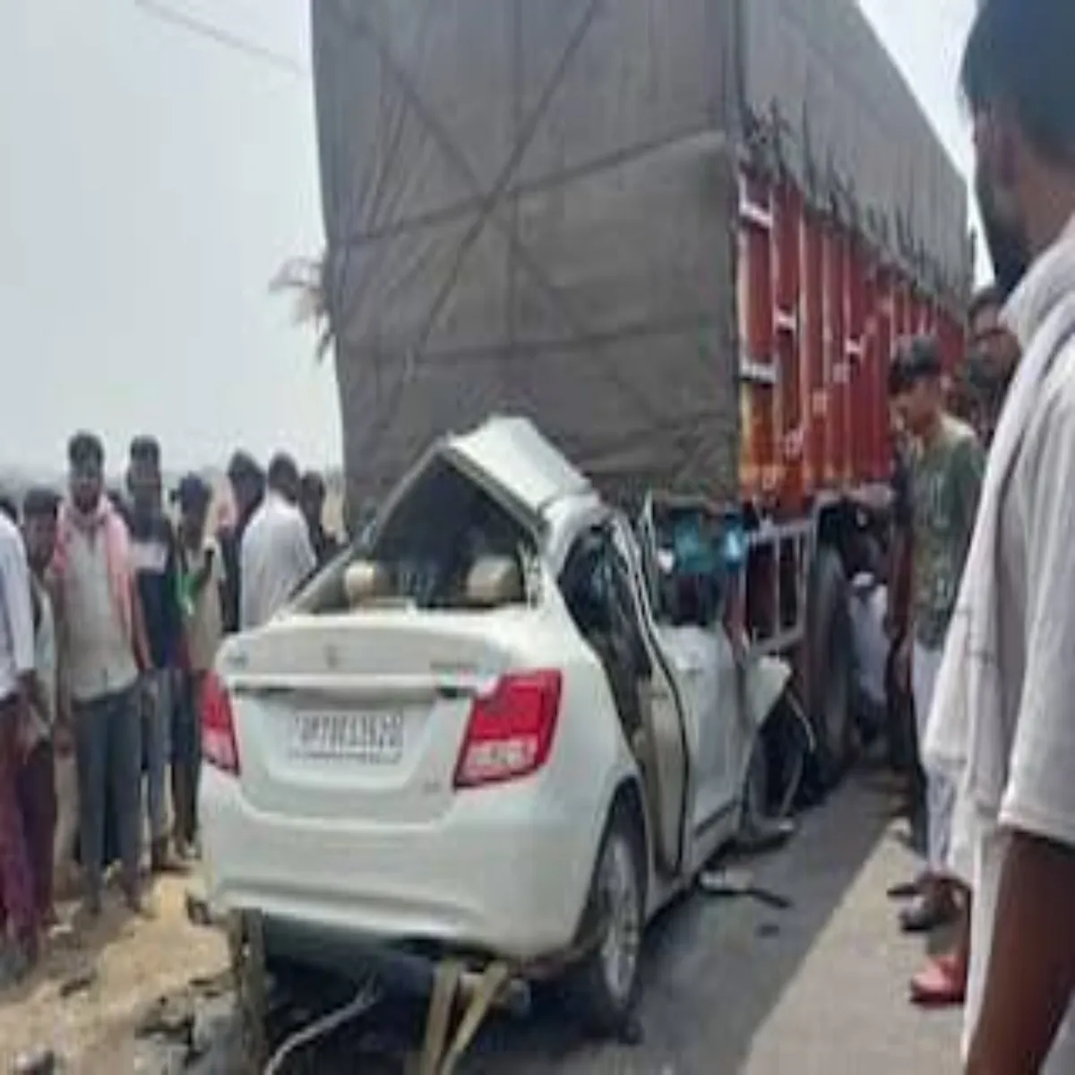 Roadaccident Roadaccident Gya Men Kar Trk