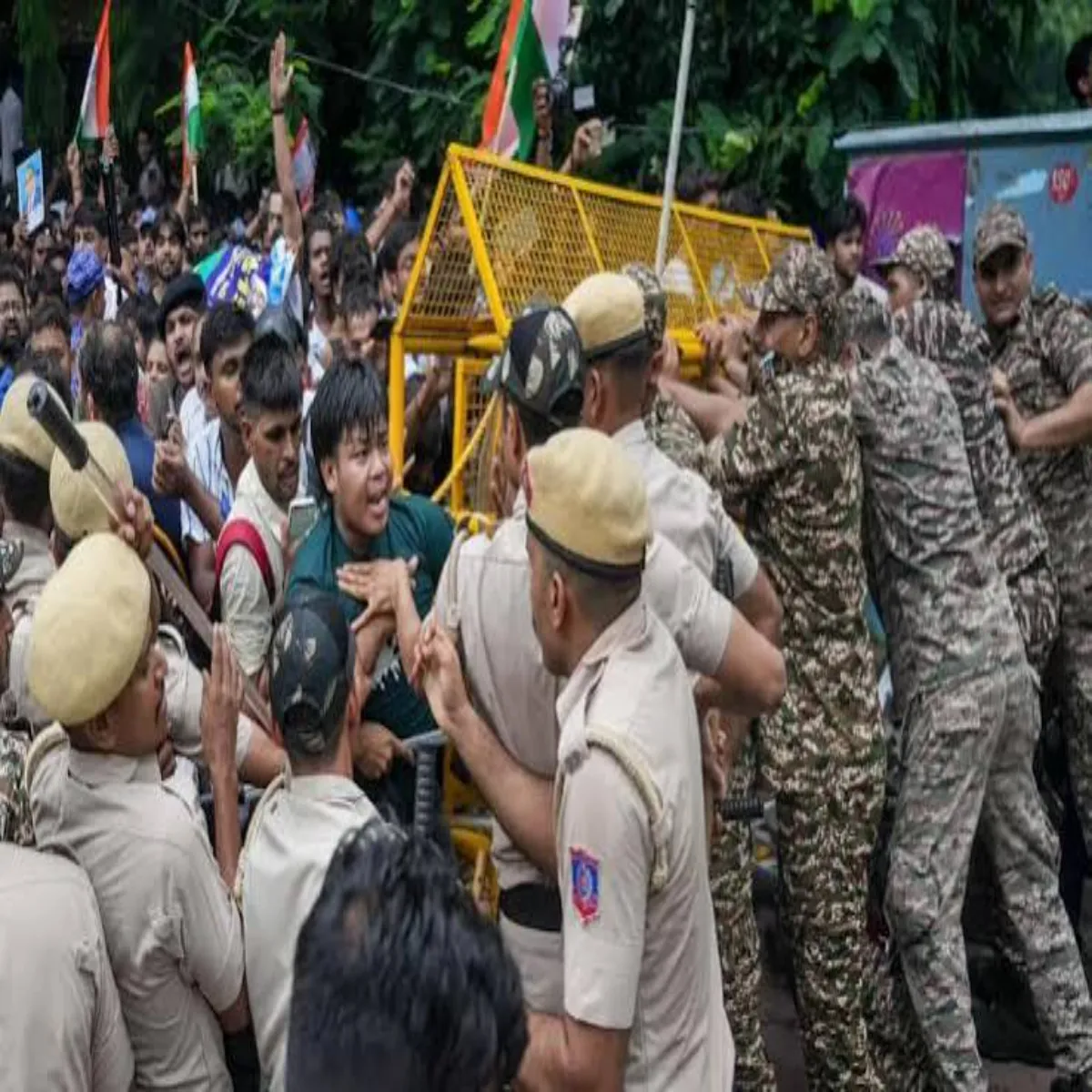 Neetprotest Neetprotest Bihar Asm Men Prdrshnkariyon