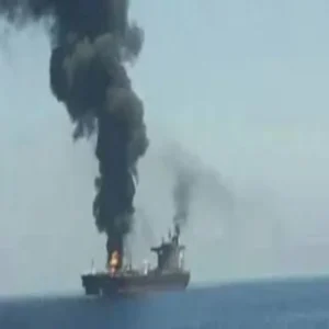 oman oil tanker fire