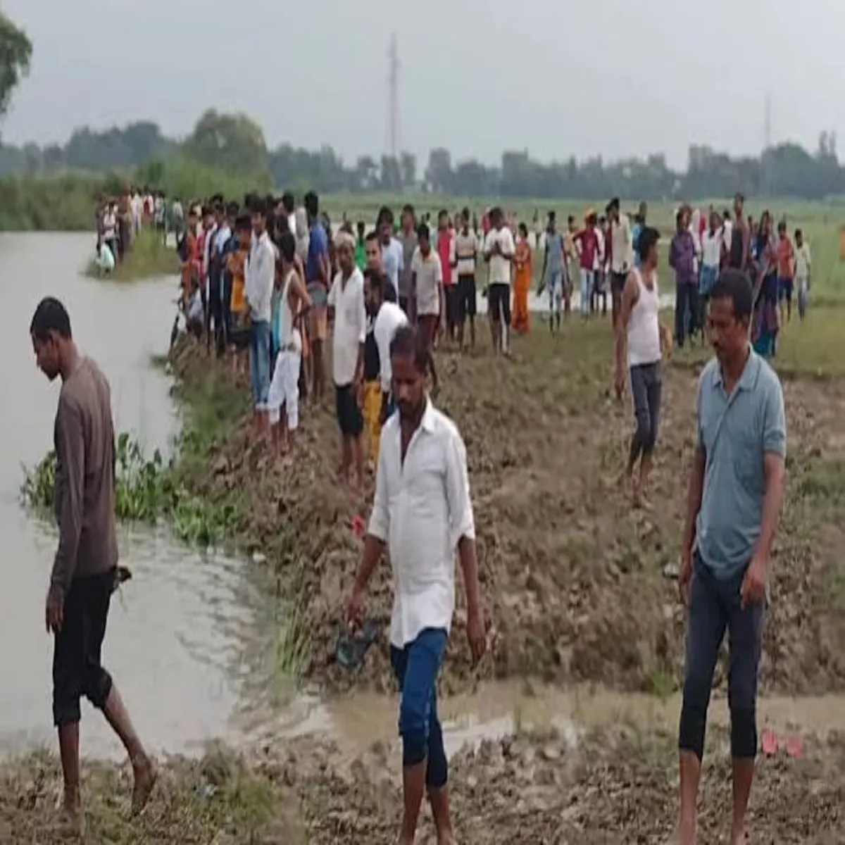 Santkabirnagar Santkabirnagar Pani Bhre Gddhe Men