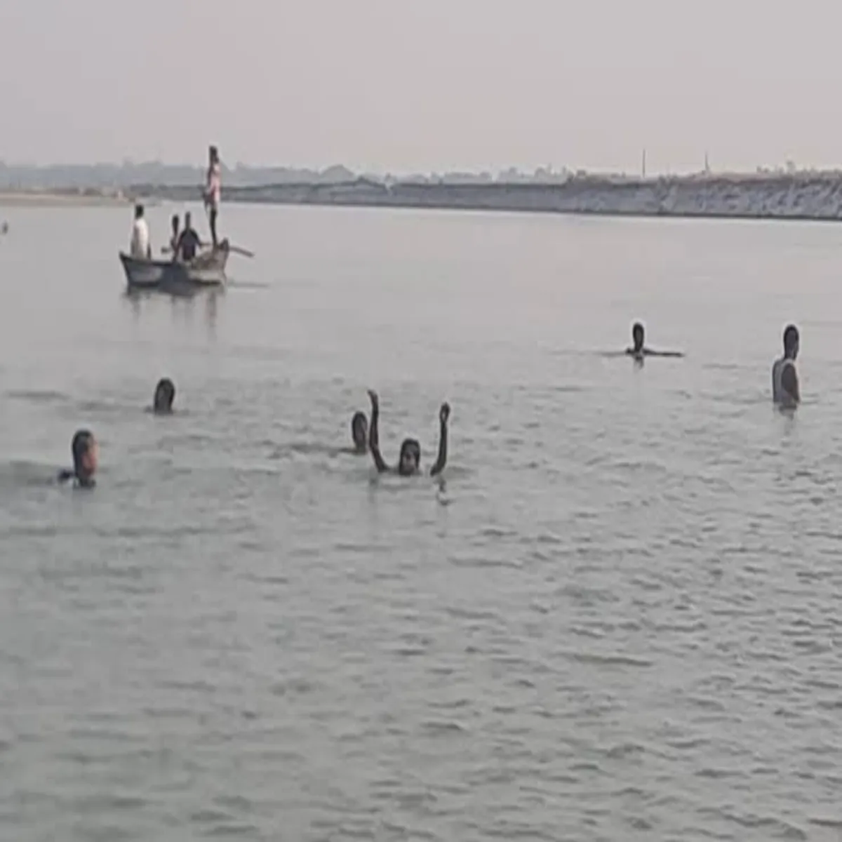 Drowning Drowning Sryu Ndi Men Nhane