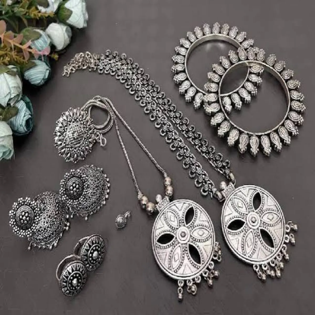 Silverprice Silverprice Vaishvik Tnav Bich Chandi